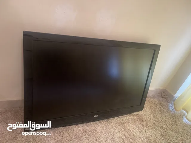 32" LG monitors for sale in Tripoli