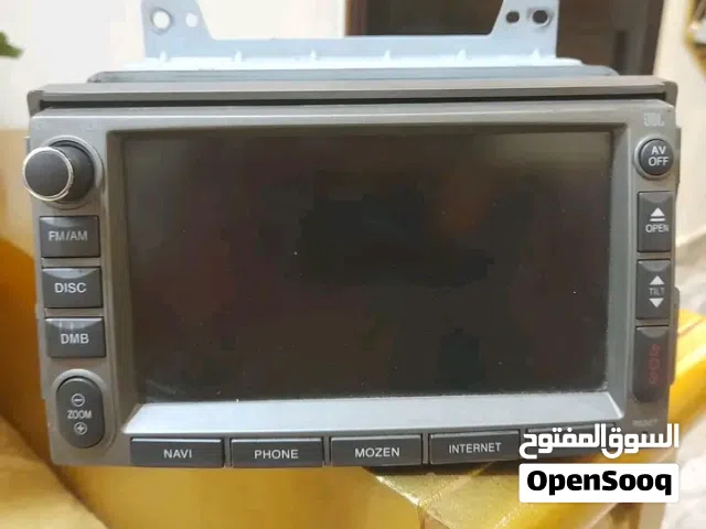 شاشة ازيرة 2010