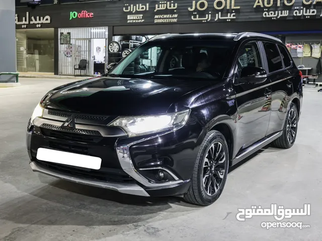 ميتسوبيشي اوتلاندر هايبرد 2018