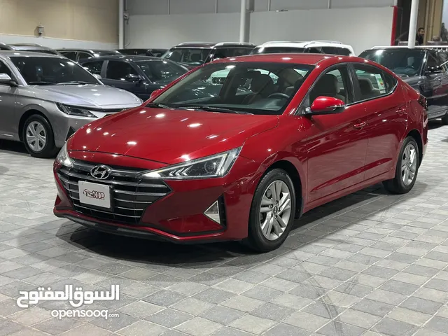 Hyundai Elantra 2.0