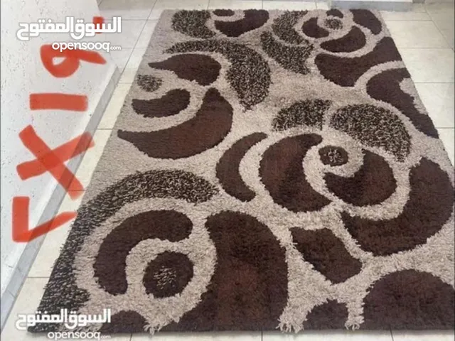 سجاد تركي للبيع بحاله ممتازه استعمال خفيف للبيغ