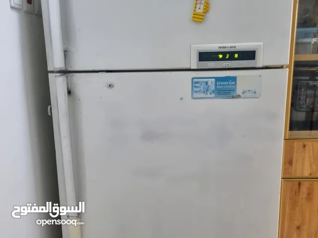 ثلاجة lg للبيع