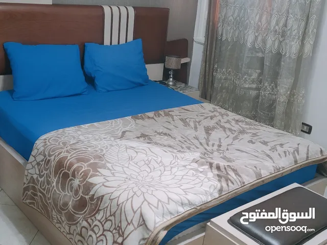 للايجار شقة مفروشه سوبر لوكس 130 متر شارع مكرم عبيد مدينة نصر للعائلات فقط
