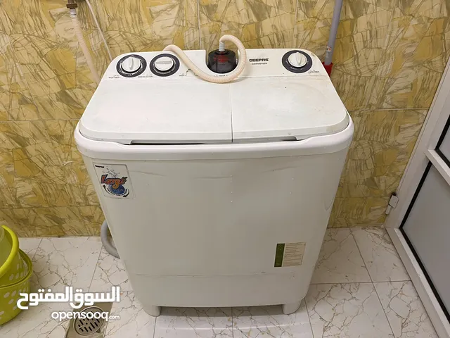 Used semi washing machine Geepas