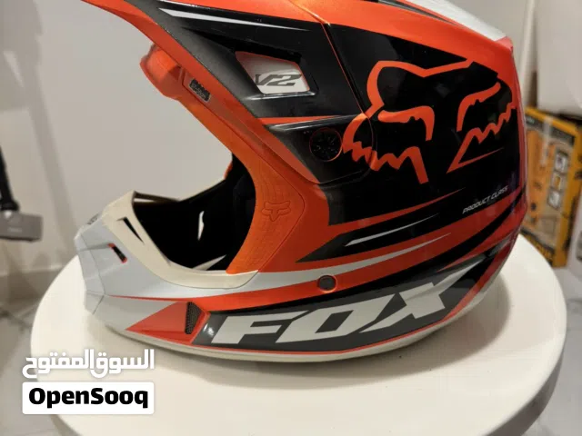 Original FOX V2 Motorcycle Helmet – Used Excellent Condition price 35 BD