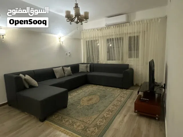 أجار شقة مفروشة الدور الثالث علوى في  البركة عمارة غنيم عالرئيسي مطلوب عائلات او عزاب