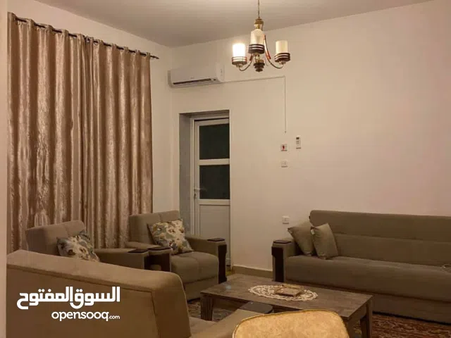 شقة للبيع الحي الجامعي خلف الهندسة