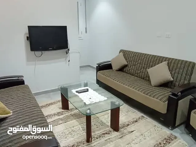 140 m2 2 Bedrooms Apartments for Rent in Tripoli Zanatah