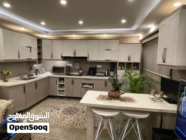 كاونتر جديد غير مستخدم مكانه زيونه سعر مناسب اج دي اف من المطبخ التركي