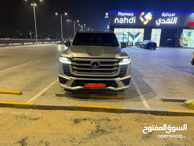 Used Toyota Land Cruiser in Abu Dhabi