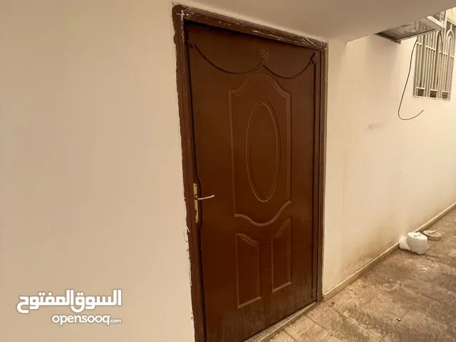 150 ft 3 Bedrooms Apartments for Rent in Dammam Iskan Dammam
