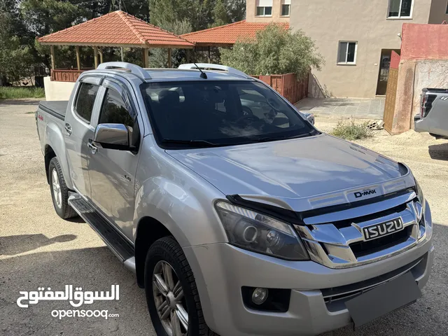 Isuzu d-max ls 2016 2500cc turbo محسن ايسوزو ديماكس 2016