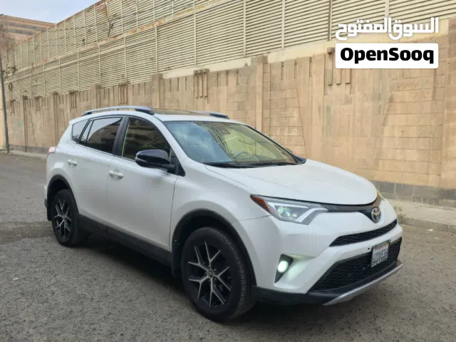 2018 Toyota RAV 4 SE