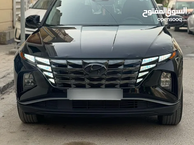 2024توسان وارد أمريكي لون أسود شرط التحويل او وكالة للمشتري مواصفات مكينه2500 جميع الايرباكات سلي