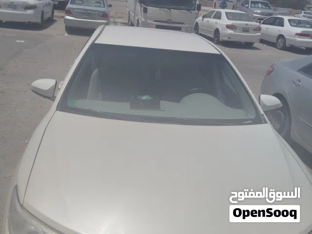 2013 تويوتا كامري GLX