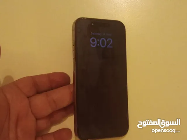 ايفون 15 برو 256 جيجا بحاله ممتازه ولا شخط بطاريه 88
