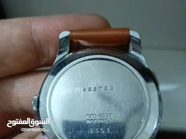 ساعة H moser رجالية