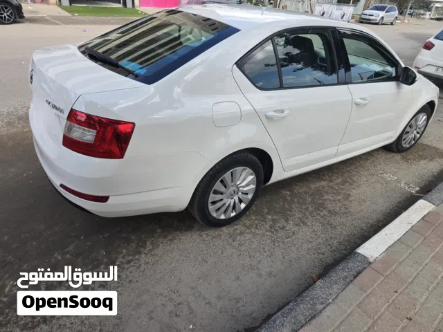 2016, سكودا, اوكتافيا, Standard