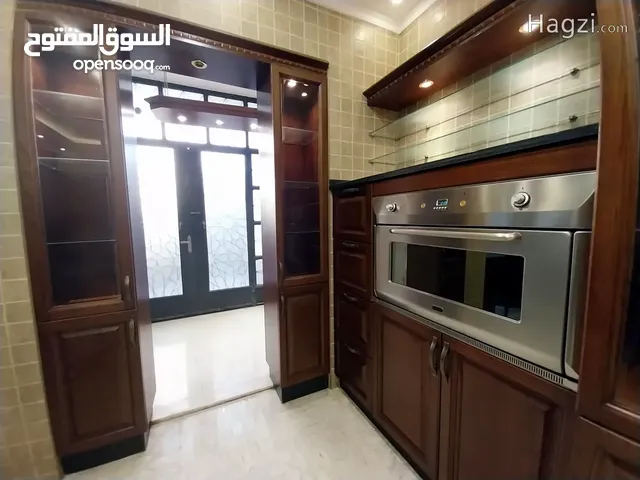920 m2 4 Bedrooms Villa for Rent in Amman Abdoun