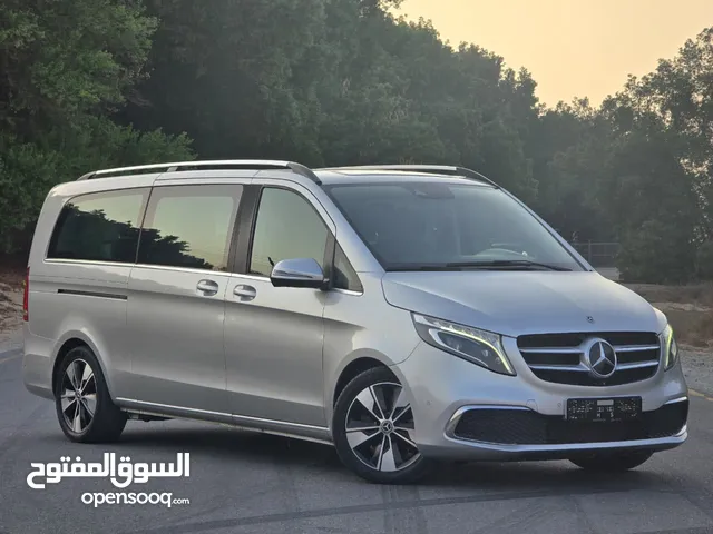 MERCEDES V-250 GCC 2021 // ORGINAL PAINT // ACCIDENT FREE // PERFECT CONDITION