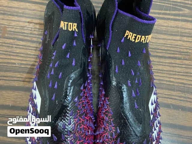 جوتي أديداس بردتر مستعمل يوم واحد نظيف حيل مقاس 38