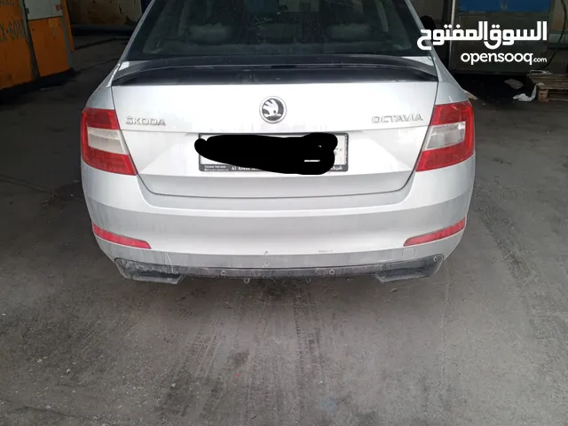 سكودا اكتافيا 2016