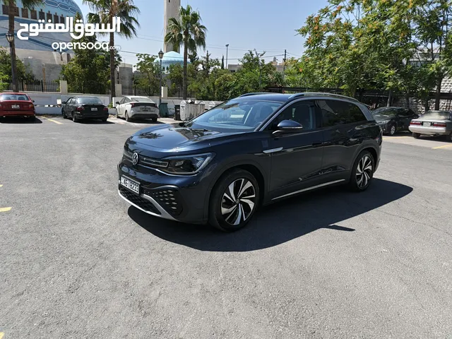 بحاله ممتازه ID6 بيور بلص موديل 2022 سقف ثابت