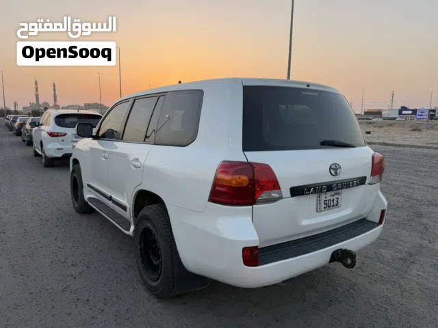 Used Toyota Land Cruiser in Farwaniya