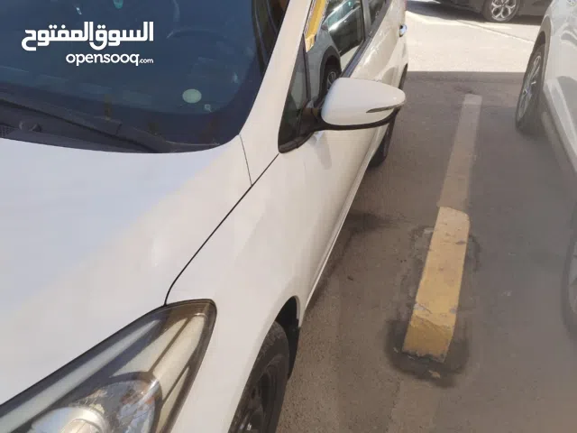 Used Kia Cerato in Baghdad