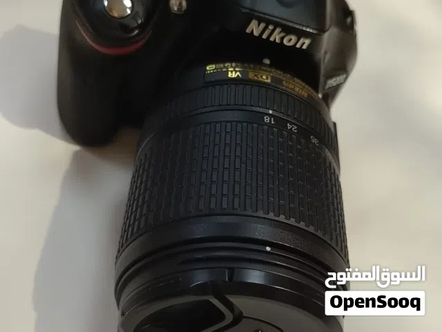 FOR SALE — Nikon D5200 with 18-140mm VR Lens