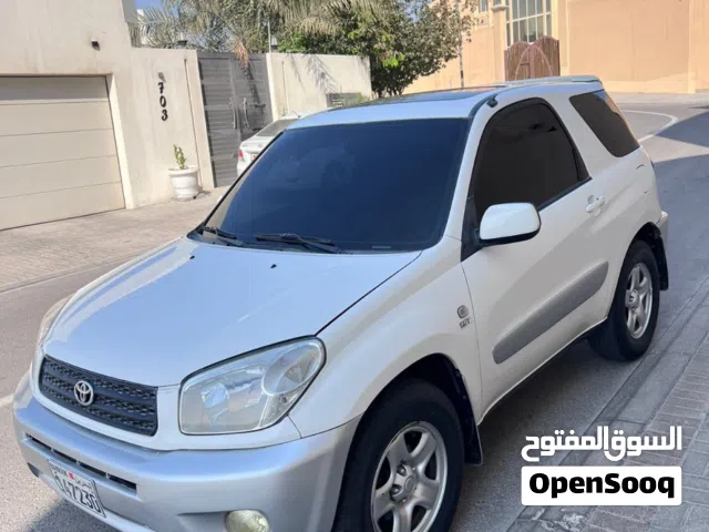 Used Toyota RAV 4 in Southern Governorate