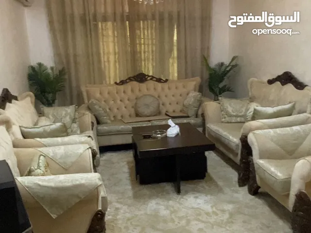 160 m2 3 Bedrooms Apartments for Sale in Amman Um El Summaq