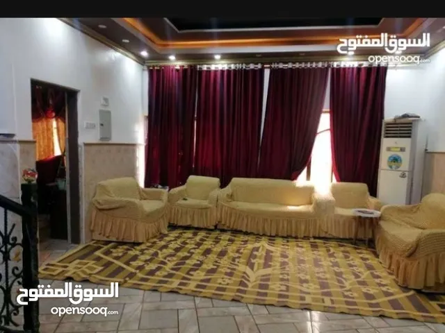 200 m2 4 Bedrooms Villa for Sale in Basra Tannumah