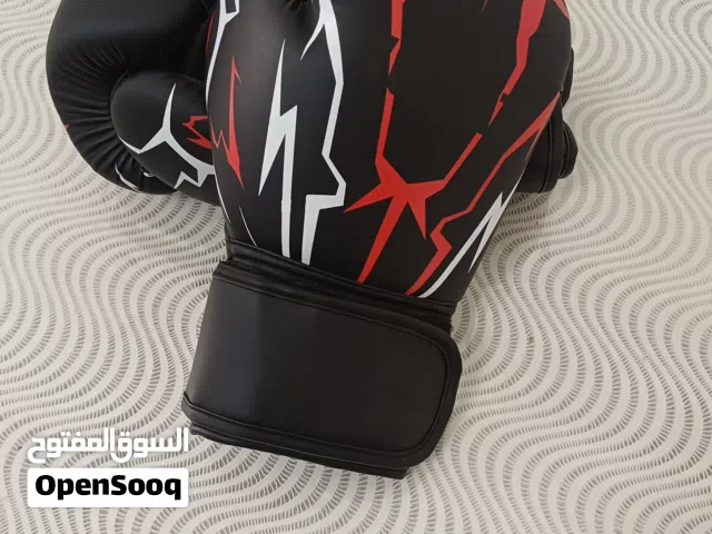 قفازات ملاكمه للبيع