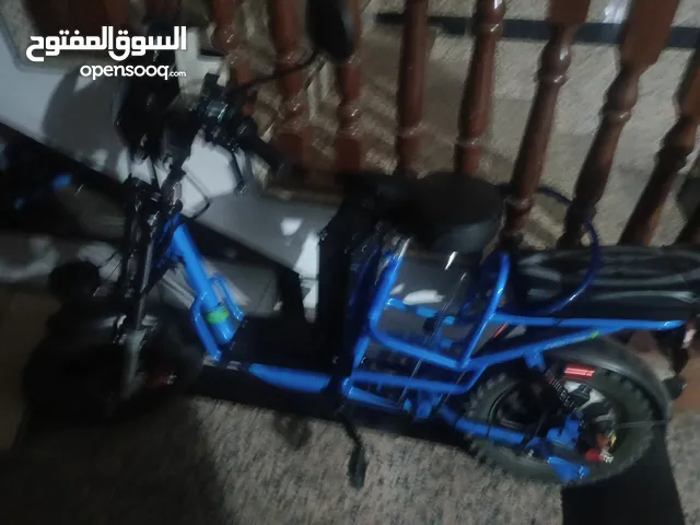 دراجه جبليه كهربائيه مقاس 22جديده استعمال مسافة 80 4ايام فقط تشحن في 6_8ساعات تقطع