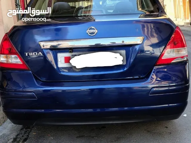 nissan tidda 2011