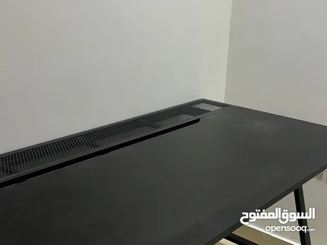 طاولة قيمنق من ايكيا - gaming table from ikea