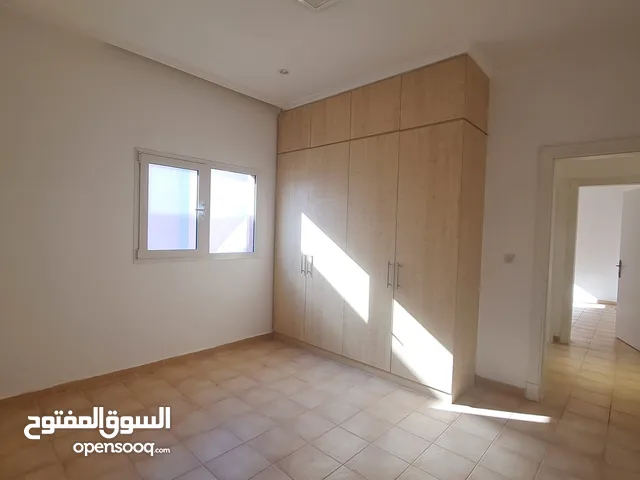 100 m2 3 Bedrooms Apartments for Rent in Al Ahmadi Eqaila