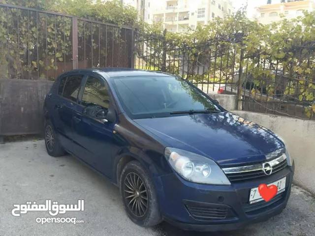 اوبل استرا 1600