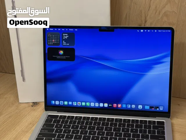 MacBook Air 2025. M4-Chip. 16 RAM. 256 SSD. 13.6-inch