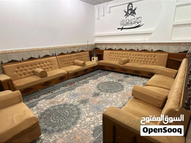طخم قنفات مستعمل نظيف جدا صاج  درجه اولى قياس 4 في 5 متر