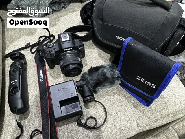 Canon Camera R50