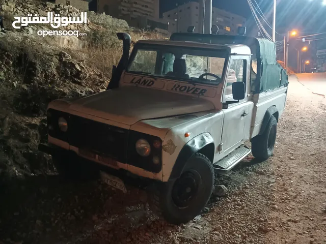 لاند روفر 2004