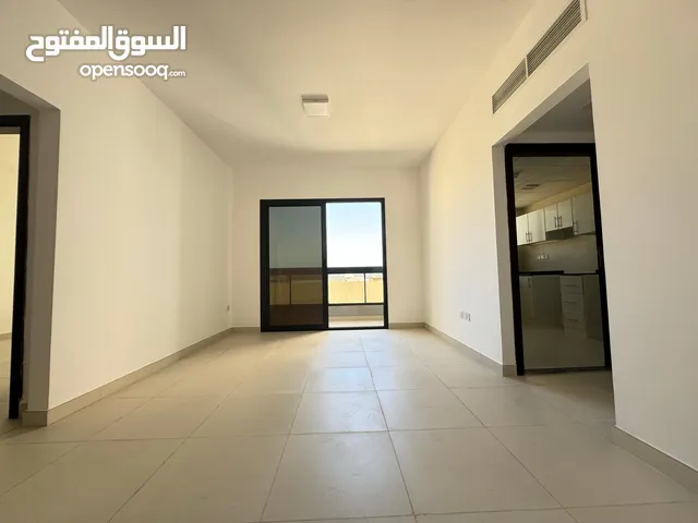 1350 ft 2 Bedrooms Apartments for Rent in Ajman Ajman Corniche Road