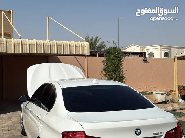 بي ام دبليو 528i للبيع