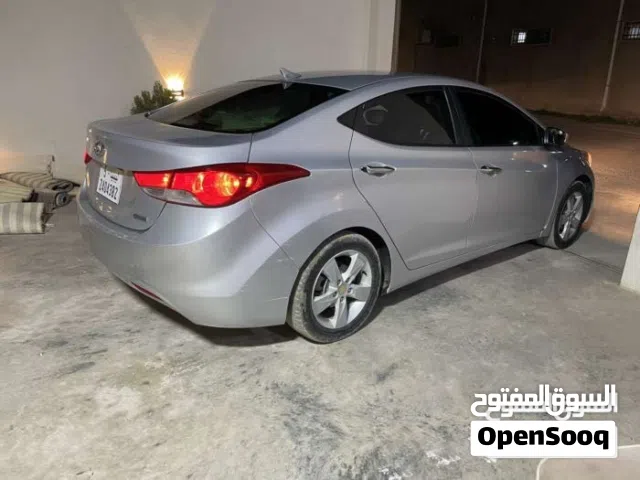 2012 هيونداي النترا Limited