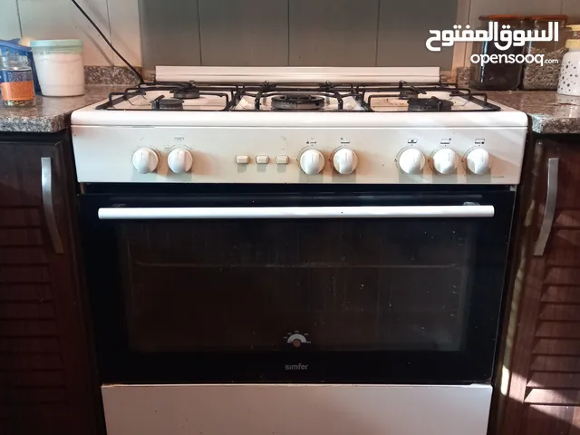 غاز 5 عيون مع فرن نوع سمير تركي بحالة ممتازة