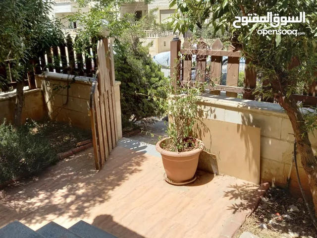 شقة ارضية مع حديقة مميزة للبيع في طبربور