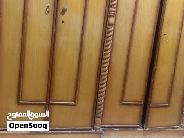خزانه طابقين خشب لاتيه 18, بحاجه لاايدن ابواب