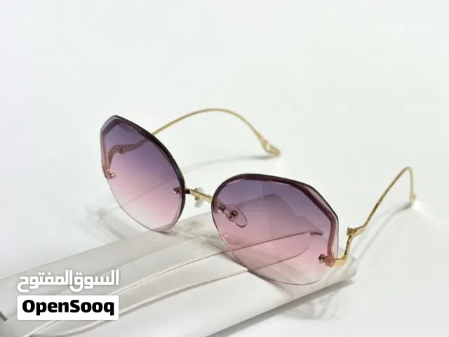 نظارات شمسية عصرية بأناقة لا تقاوم